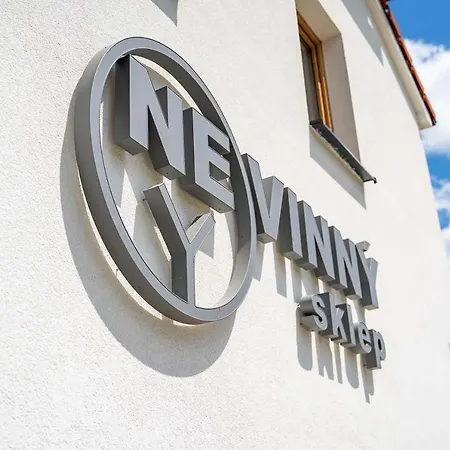 Guest house Nevinny Sklep 3*