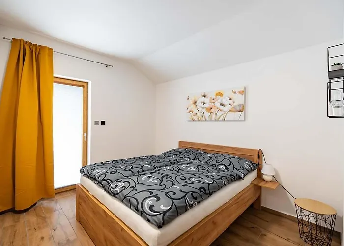 Nevinny Sklep 3* Znojmo